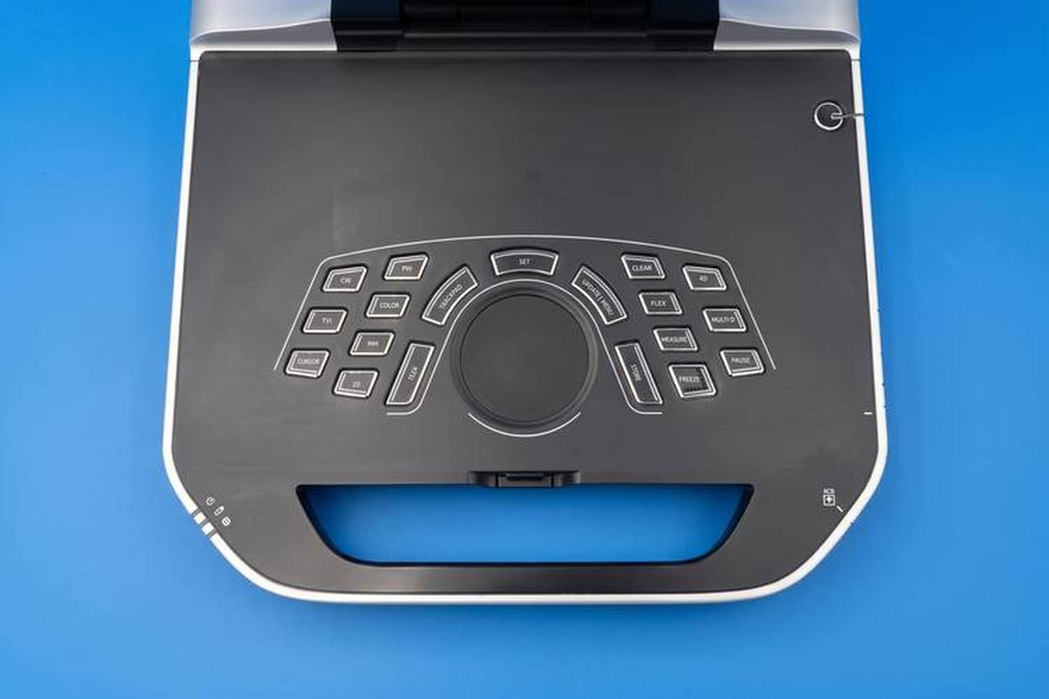 GE Vivid IQ Premium control panel and trackball